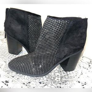 Madden Girl Women Back Zip Up Bootie Size 9.5